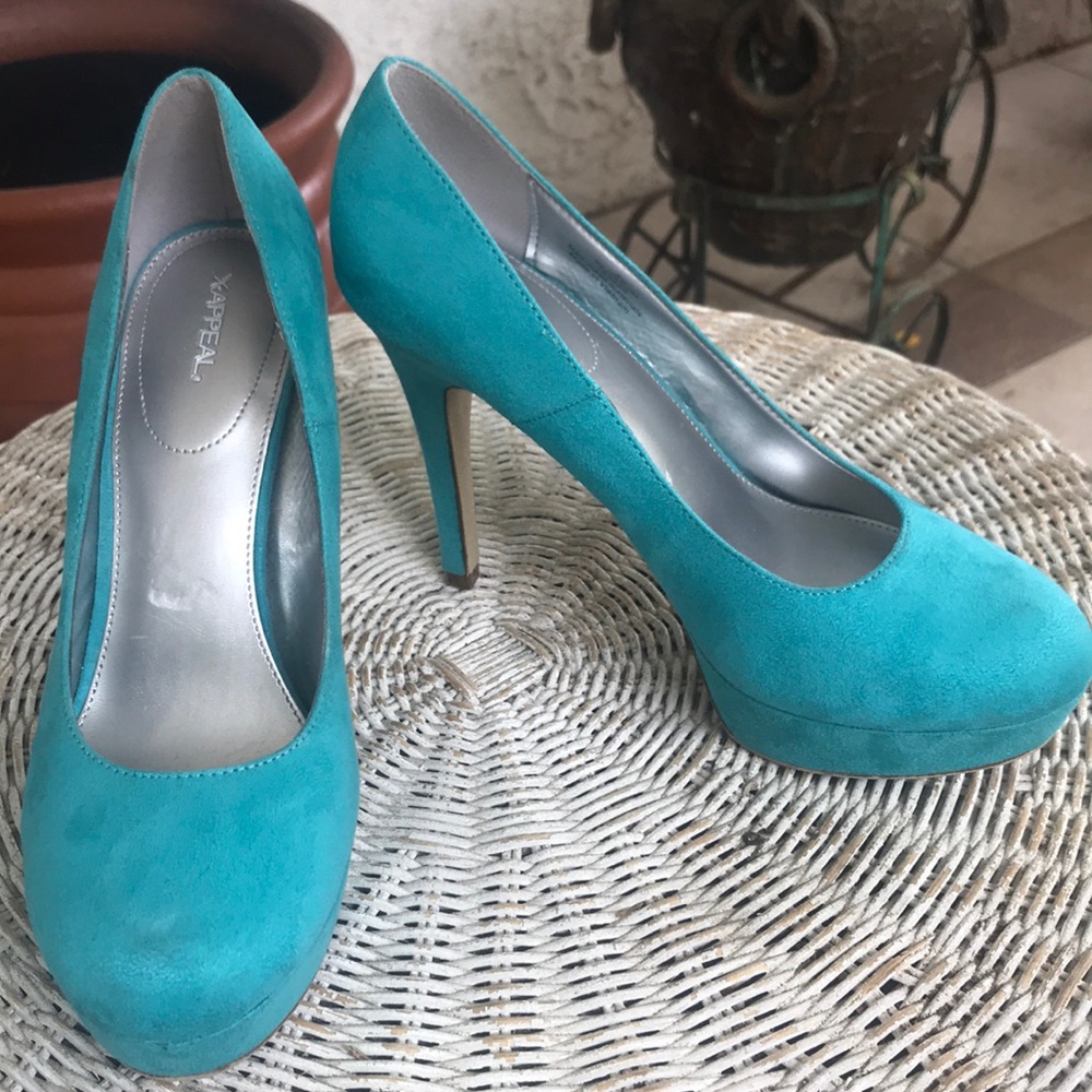 Xappeal Sexy swede  5 inch Heels, size 8.5